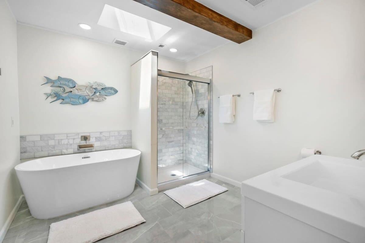 The St Augusdream Renovated Beach House Sleeps 8 Walk To Beach St. Augustine Exterior foto